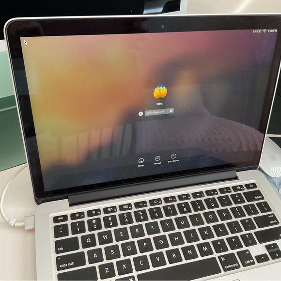 SOLD. - Picture 5 of 11